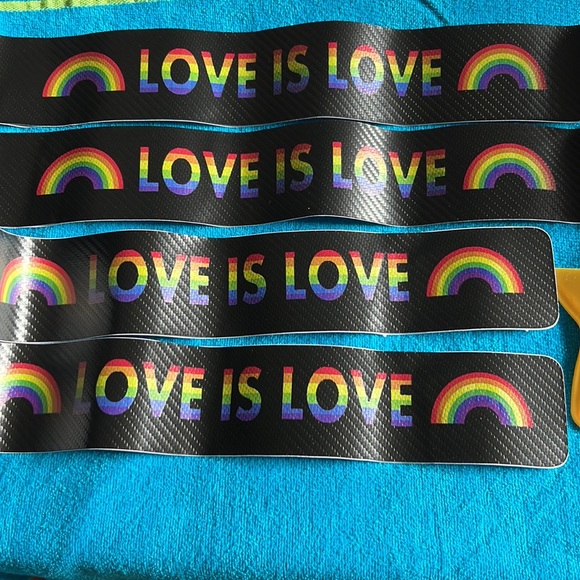 🌈 Rainbow Love is Love carbon fiber door sill/ protector - Picture 3 of 6